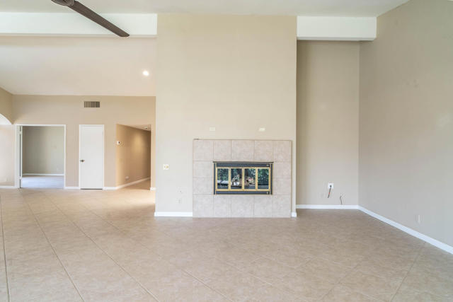 75180 Chippewa Drive, Indian Wells CA: https://media.crmls.org/mediaz/066bdc88-cb4c-4dfe-a617-d05985264084.jpg