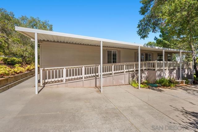 18218 Paradise Mountain Rd, Valley Center, California 92082, 3 Bedrooms Bedrooms, ,2 BathroomsBathrooms,Residential,For Sale,Paradise Mountain Rd,240015496SD