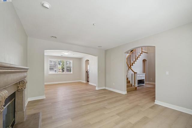2089 Staghorn Way, Livermore CA: https://media.crmls.org/mediaz/06705876-ff79-40c5-9706-2df4b4fca28c.jpg