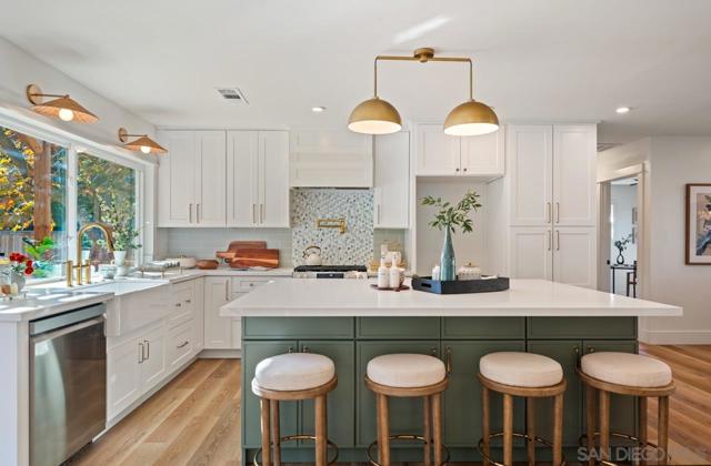 1155 Pepper Dr, El Cajon CA: https://media.crmls.org/mediaz/067078a5-9bae-4e73-8d19-26ff79eef16d.jpg