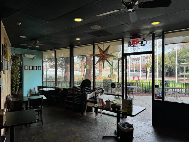 1688 1688 Decoto Road, Union City CA: https://media.crmls.org/mediaz/0671089a-3458-4540-b060-2d7a3fb99b9e.jpg