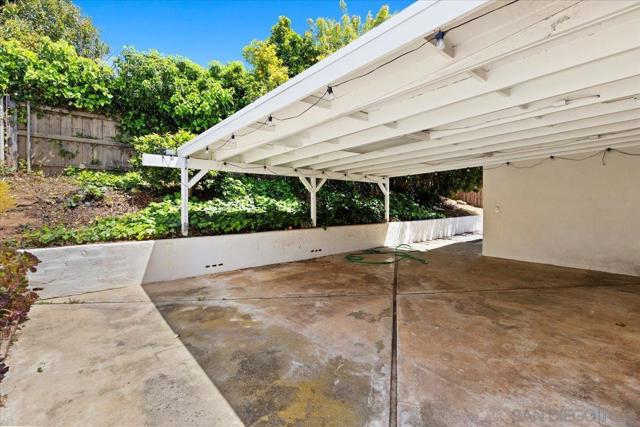 3961 Mount Aladin Ave, San Diego CA: https://media.crmls.org/mediaz/067138e5-b51b-4e94-8572-ab9d350245f3.jpg