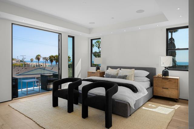 246 Playa Del Norte, La Jolla CA: https://media.crmls.org/mediaz/0671b4c0-af21-4787-b1a3-ea5ee06466c0.jpg