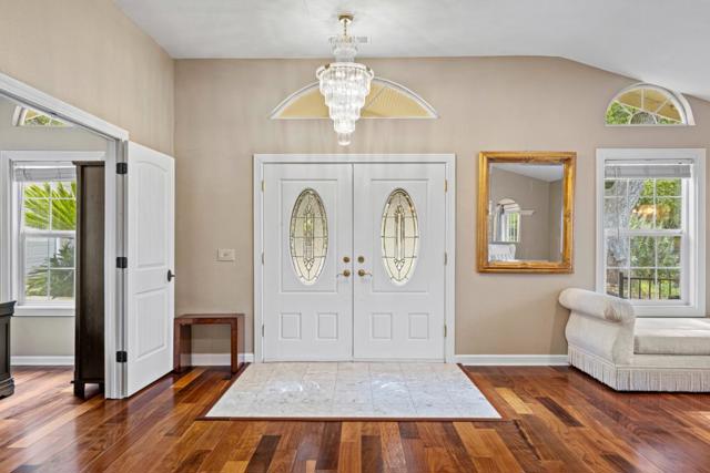 17480 Hoot Owl Way, Morgan Hill CA: https://media.crmls.org/mediaz/0671f9f3-46f4-4a5e-91ce-343b34fc1e49.jpg
