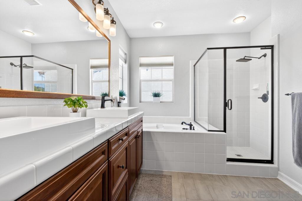 15744 Via Montenero - photo 19