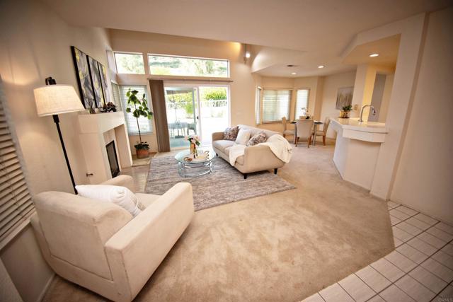 Detail Gallery Image 3 of 26 For 10908 Avenida Playa Veracruz, San Diego,  CA 92124 - 3 Beds | 2/1 Baths
