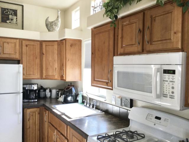 74711 Dillon Rd Spc 948, Desert Hot Springs CA: https://media.crmls.org/mediaz/06736155-276d-42db-ba0a-a84962d9a20a.jpg