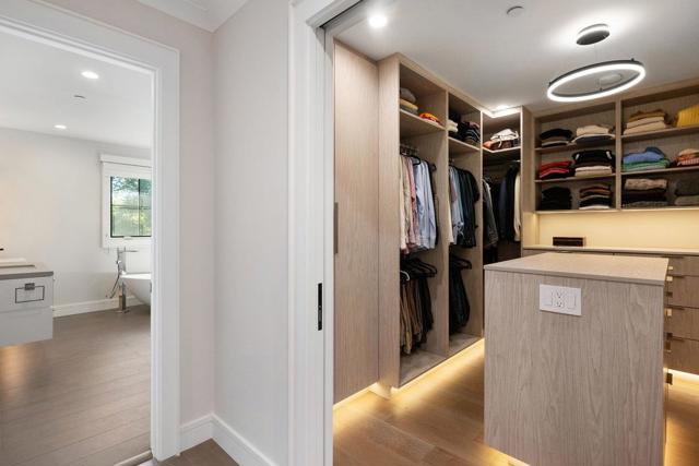 424 Occidental Avenue, San Mateo CA: https://media.crmls.org/mediaz/06759df1-273b-4e0d-af25-5ed2581ff917.jpg