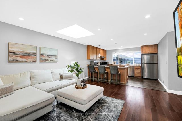 2781 Saint Cloud Drive, San Bruno CA: https://media.crmls.org/mediaz/06759f2a-f665-4c70-8690-ff276f2ca771.jpg