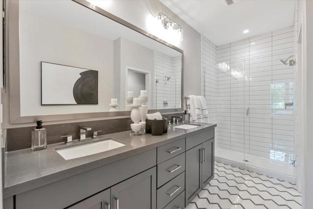 186 Oak Circle, Walnut Creek CA: https://media.crmls.org/mediaz/06763868-b019-4196-8570-ebce9feb92a5.jpg