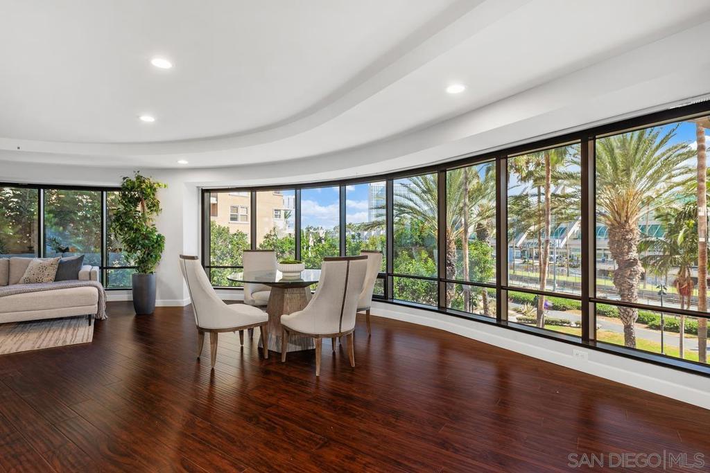 200 Harbor Dr - photo 11