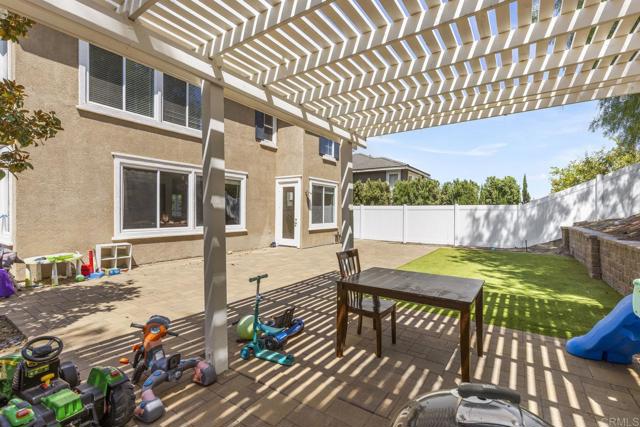 Detail Gallery Image 25 of 30 For 814 Sierra Verde, Vista,  CA 92084 - 4 Beds | 2/1 Baths