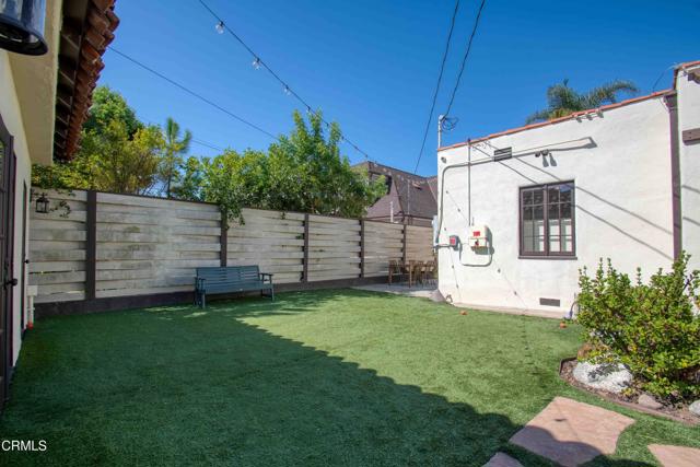 Detail Gallery Image 38 of 50 For 1014 Stearns Dr, Los Angeles,  CA 90035 - 3 Beds | 3 Baths