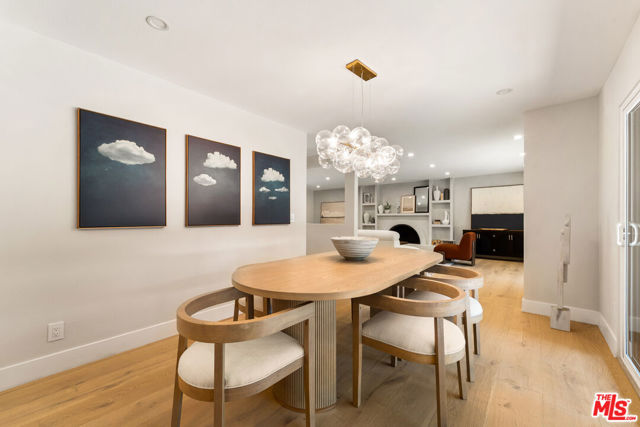 22824 Margarita Drive, Woodland Hills CA: https://media.crmls.org/mediaz/0677e7b7-3eba-4966-8675-b6cb6415cc63.jpg