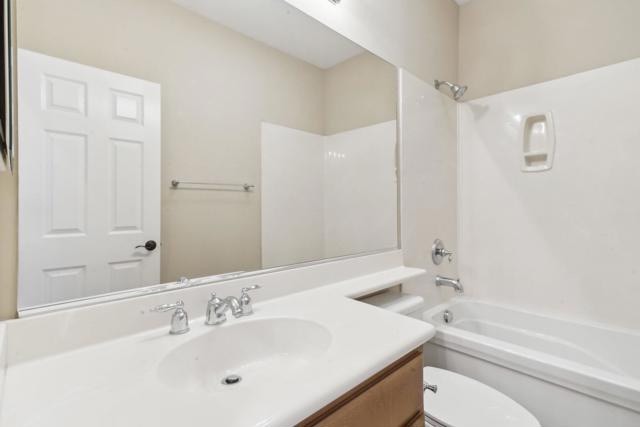 60375 Living Stone Drive, La Quinta CA: https://media.crmls.org/mediaz/06780793-d08e-44c3-82c9-c25c0e3cd925.jpg
