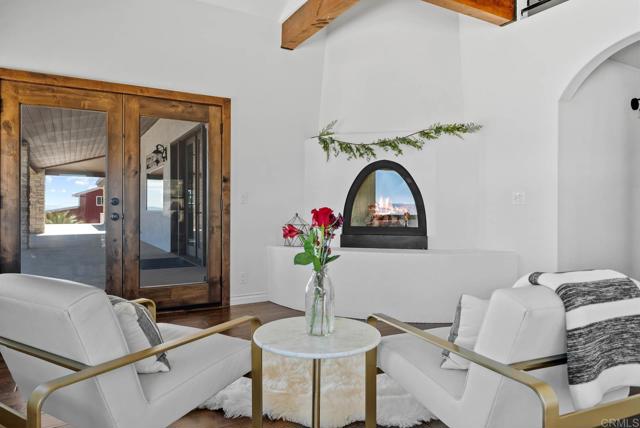 24949 Thunder Mountain Road, Ramona CA: https://media.crmls.org/mediaz/06780e83-60c6-4902-be28-41df4e0d8146.jpg