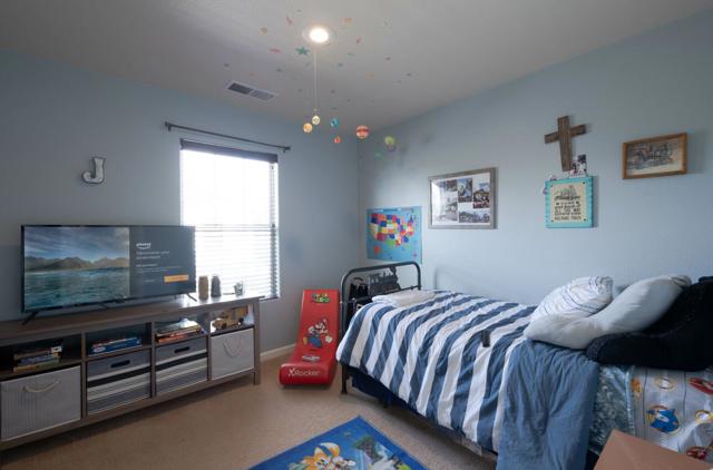 271 Azalea Place, Soledad CA: https://media.crmls.org/mediaz/06787064-d91a-437d-9844-95bfe50ef192.jpg