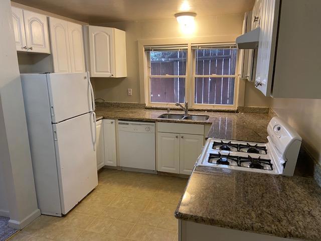 149 Santa Maria, San Bruno CA: https://media.crmls.org/mediaz/0678bde7-5b7c-402b-9b11-51b496c02cb1.jpg