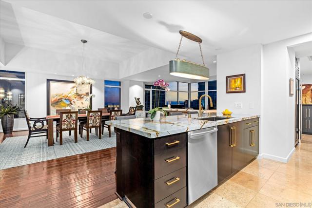 Image 16 of 60 For 1262 Kettner Blvd  3202