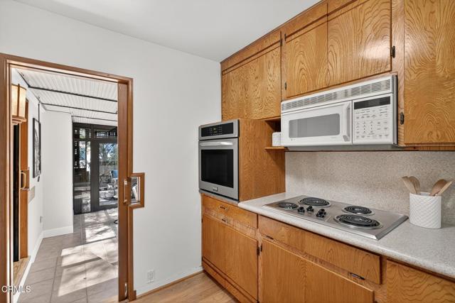 469 Sycamore Glen, Pasadena CA: https://media.crmls.org/mediaz/06799630-a9ca-4e41-9347-284994a50b64.jpg