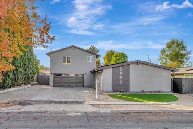 Detail Gallery Image 2 of 39 For 5990 Manon St, La Mesa,  CA 91942 - 4 Beds | 3 Baths