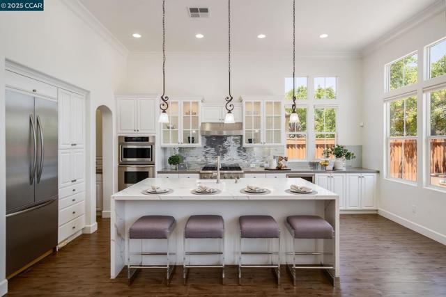 3467 Cashmere Street, Danville CA: https://media.crmls.org/mediaz/067d2914-9340-4c48-ad39-df8bb9be9589.jpg