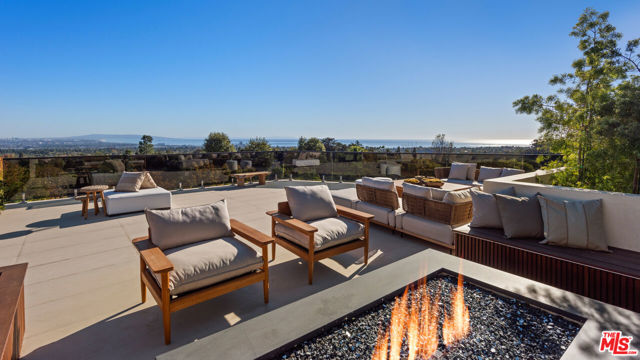 Drew Fenton | 1600 Casale Road Pacific Palisades CA | MLS: 7196118