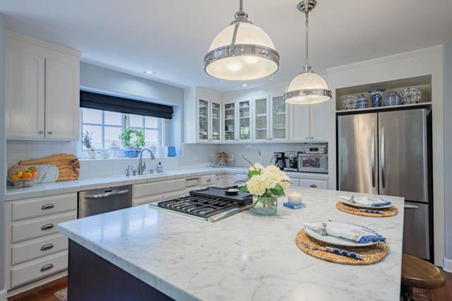 25547 Meadowview Circle,  CA: https://media.crmls.org/mediaz/067e9c77-e882-44be-998c-2535505d7300.jpg