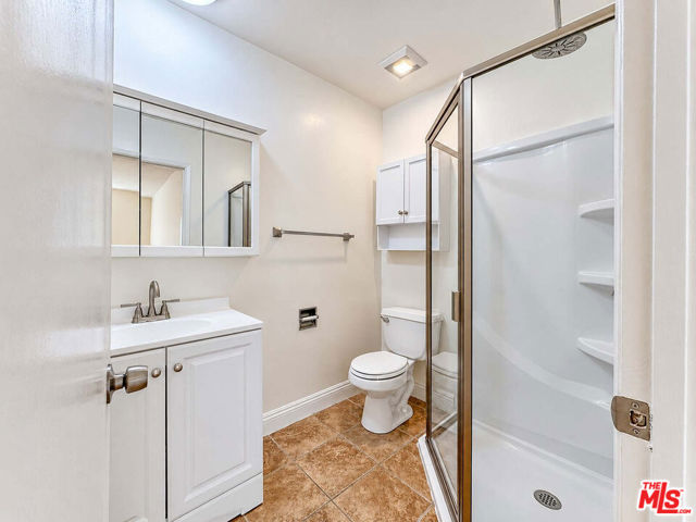 2331 20th Street photo 19