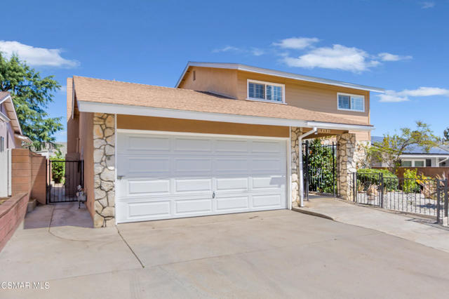 29451 Trailway Lane, Agoura Hills CA: https://media.crmls.org/mediaz/067fc398-7c88-42fa-abb3-e433d7994652.jpg