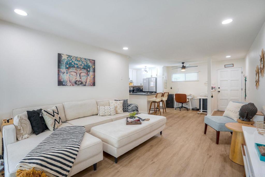 4647 Pico Street - photo 6