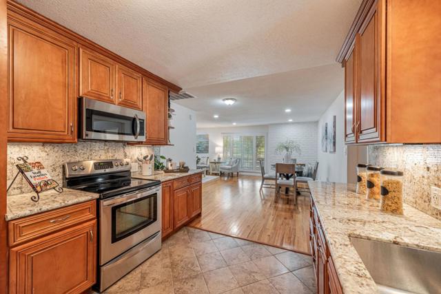 2154 Los Gatos Almaden Road, San Jose CA: https://media.crmls.org/mediaz/068319d1-d1f9-438d-927f-53014c5d7143.jpg