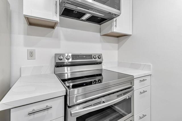 980 Kiely Boulevard, Santa Clara CA: https://media.crmls.org/mediaz/0683cd8d-271a-40f7-a721-d1d6535a2c73.jpg