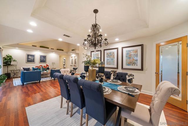7102 Via Mariposa Norte, Bonsall CA: https://media.crmls.org/mediaz/0683d59f-fc95-496d-8e08-baf4d4491812.jpg