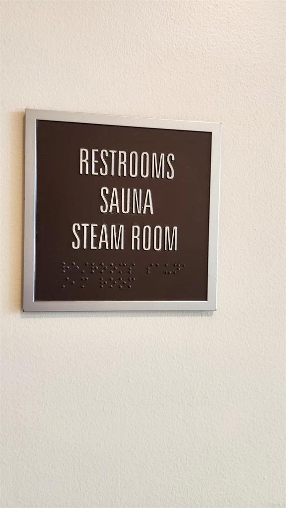 https://media.crmls.org/mediaz/068473d8-767c-4645-bbaf-33236e49e59e.jpg?preset=X-Large
