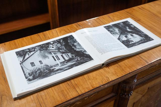 502 Pierce Street, Monterey CA: https://media.crmls.org/mediaz/06858864-e16f-485f-8010-a92c5cfdde9c.jpg