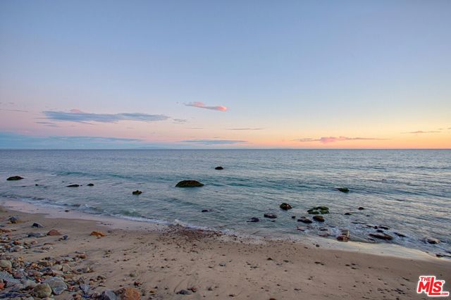 20940 Pacific Coast Highway photo 8