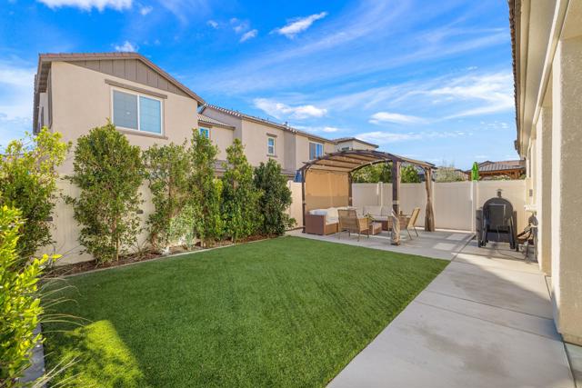76321 Oxford Lane, Palm Desert, CA 92211