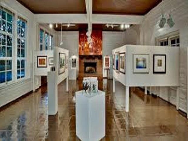 4515 Ewing Rd, Castro Valley CA: https://media.crmls.org/mediaz/06863a77-378f-4dfc-970c-ecb9122602df.jpg