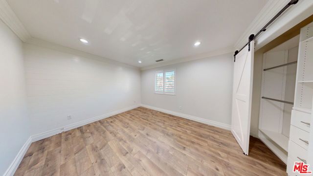 19320 Carranza Lane, Santa Clarita CA: https://media.crmls.org/mediaz/068761f2-1bc6-4189-a1da-717ab08f44e5.jpg