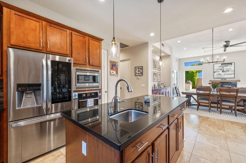 MLS #219136994DA image #23