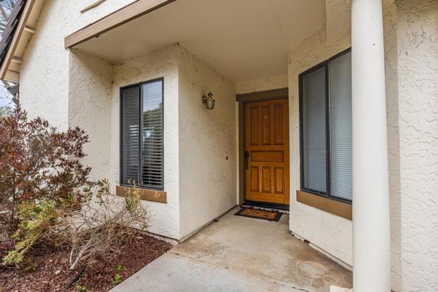 7510 Deveron Court, San Jose CA: https://media.crmls.org/mediaz/06882d8f-1f04-457f-93a1-a09e97ffd5a5.jpg