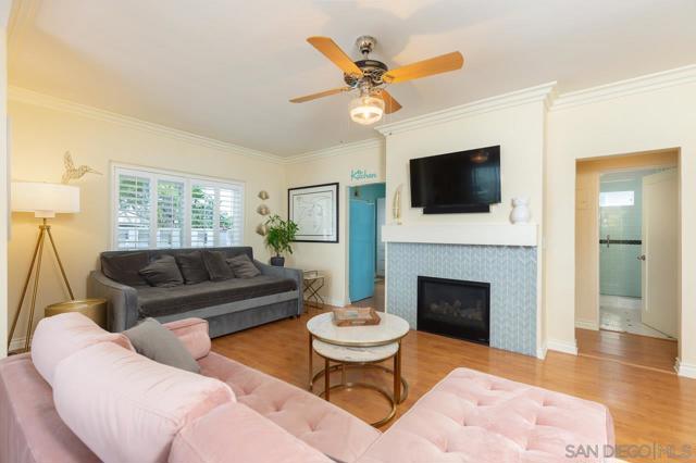 1312 2nd, Coronado CA: https://media.crmls.org/mediaz/068897b3-9f57-4331-816e-45197395c83f.jpg