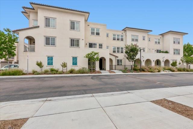 1251 Paseo Sea Breeze, San Diego CA: https://media.crmls.org/mediaz/0689100c-d726-4d9a-b05e-1a675f1ac9a0.jpg