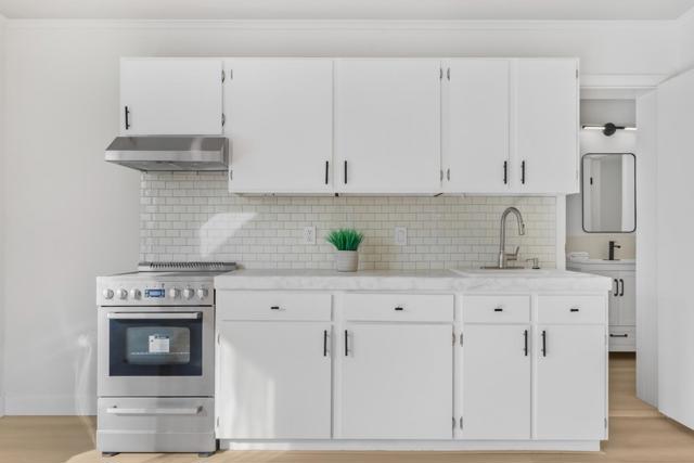 127 Arroyo Drive, South San Francisco CA: https://media.crmls.org/mediaz/0689172c-c53a-4f4e-81d1-31d44c7143ff.jpg