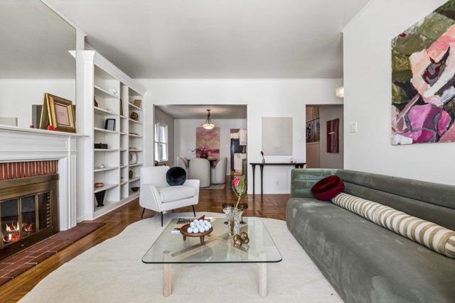 Image 6 of 45 For 368 Northgate Avenue