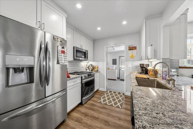 221 Tapadero Street, Salinas CA: https://media.crmls.org/mediaz/068ab702-71d6-43d0-bdc3-fa3dbc4cf217.jpg