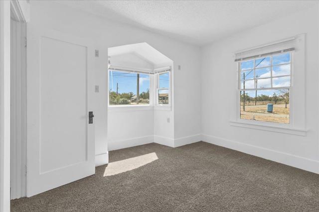 4125 Prunedale Avenue, Gilroy CA: https://media.crmls.org/mediaz/068b5ff4-e070-483b-a028-7fb7501dd63a.jpg
