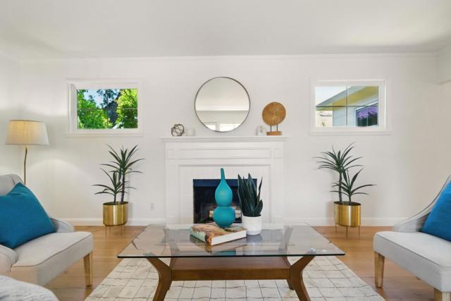 1405 Oakhurst Avenue, San Carlos CA: https://media.crmls.org/mediaz/068cfba4-3b4f-43e3-a8f6-f4aa58032a8d.jpg