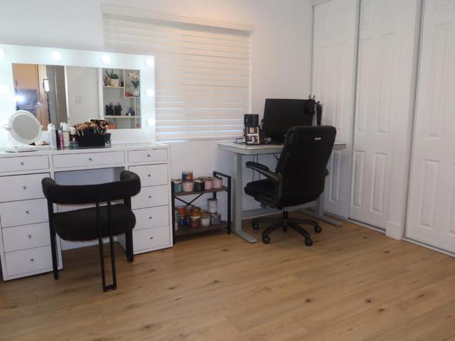 77305 Calle Colima, La Quinta CA: https://media.crmls.org/mediaz/068d157a-082f-4f14-9f03-fb63aa413afb.jpg